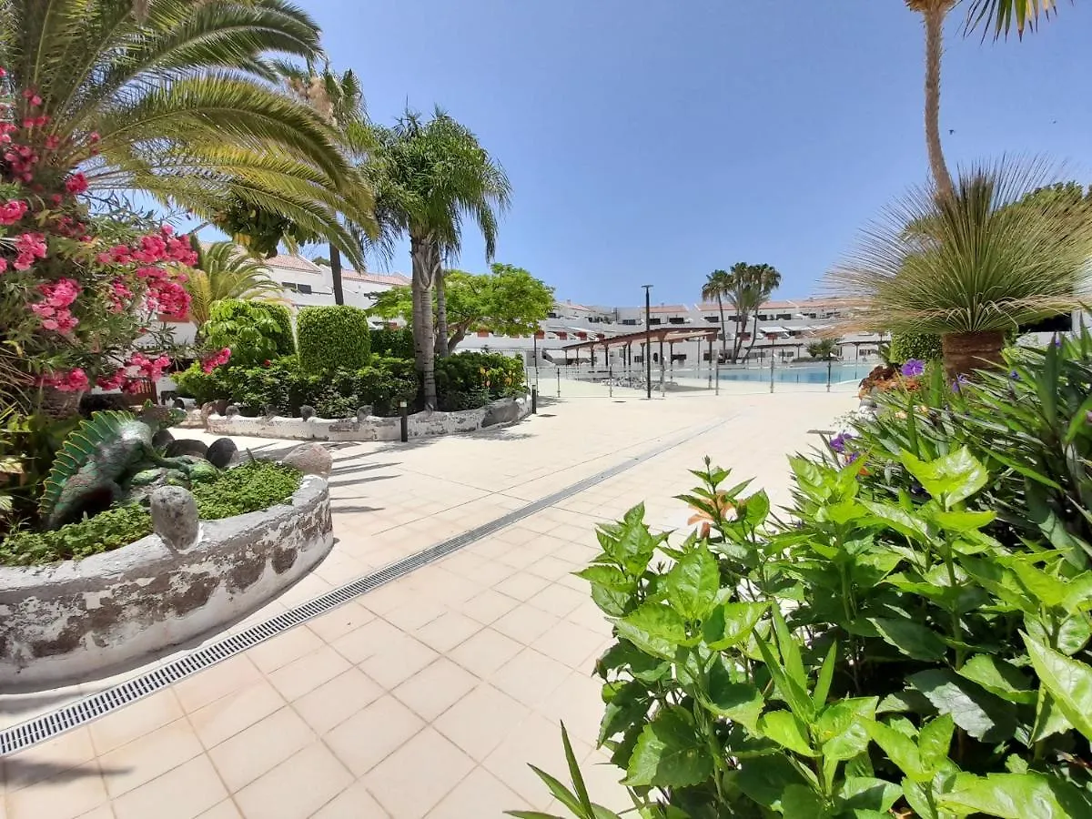 Parque Don Jose 390 Apartment Arona